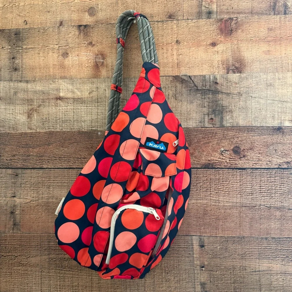 NWOT KAVU One Of A Kind “Got Dots” Rope Sling Bag
